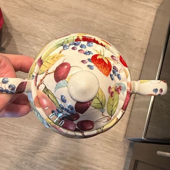 Vintage English Cottage Crownford Giftware Tea Set, Creamer, Covered Sugar Bowl - Picture 6 of 11